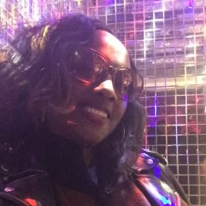 Meet your Posher, Gina